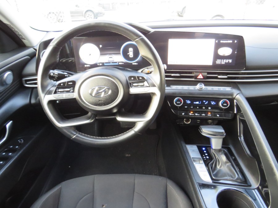 2023 Hyundai Elantra SEL Navigation, available for sale in Middle Village, New York | Road Masters II INC. Middle Village, New York 2023 Hyundai Elantra SEL Navigation, available for sale in Middle Village, New York | Road Masters II INC. Middle Village, New York
