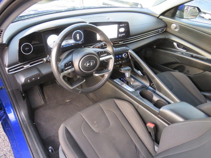 2023 Hyundai Elantra SEL Navigation, available for sale in Middle Village, New York | Road Masters II INC. Middle Village, New York 2023 Hyundai Elantra SEL Navigation, available for sale in Middle Village, New York | Road Masters II INC. Middle Village, New York