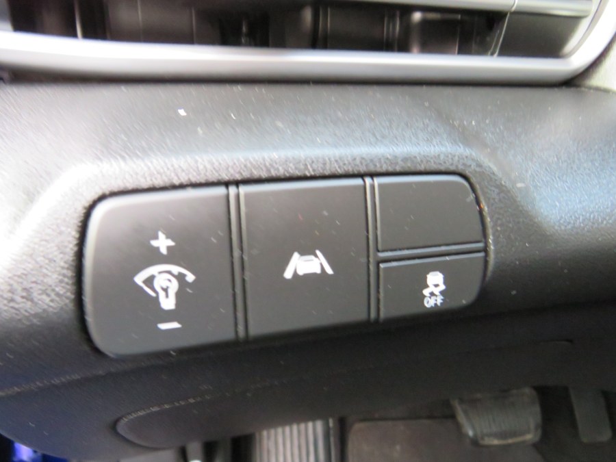 2023 Hyundai Elantra SEL Navigation, available for sale in Middle Village, New York | Road Masters II INC. Middle Village, New York 2023 Hyundai Elantra SEL Navigation, available for sale in Middle Village, New York | Road Masters II INC. Middle Village, New York