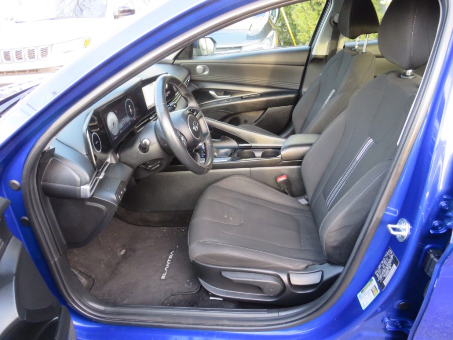 2023 Hyundai Elantra SEL Navigation, available for sale in Middle Village, New York | Road Masters II INC. Middle Village, New York 2023 Hyundai Elantra SEL Navigation, available for sale in Middle Village, New York | Road Masters II INC. Middle Village, New York