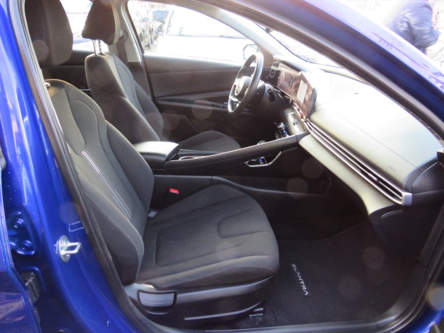 2023 Hyundai Elantra SEL Navigation, available for sale in Middle Village, New York | Road Masters II INC. Middle Village, New York 2023 Hyundai Elantra SEL Navigation, available for sale in Middle Village, New York | Road Masters II INC. Middle Village, New York