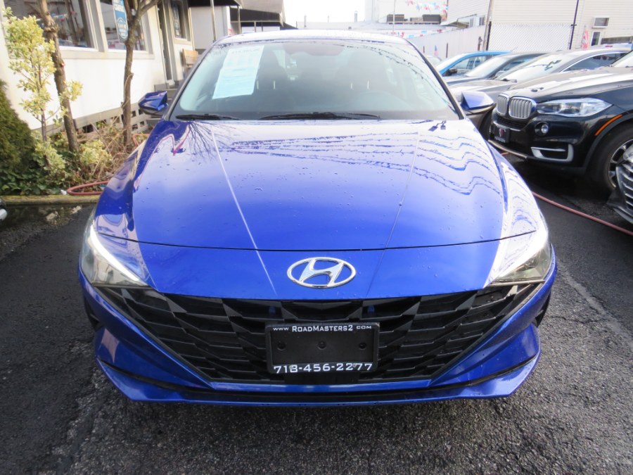 2023 Hyundai Elantra SEL Navigation, available for sale in Middle Village, New York | Road Masters II INC. Middle Village, New York 2023 Hyundai Elantra SEL Navigation, available for sale in Middle Village, New York | Road Masters II INC. Middle Village, New York
