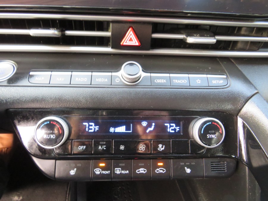 2023 Hyundai Elantra SEL Navigation, available for sale in Middle Village, New York | Road Masters II INC. Middle Village, New York 2023 Hyundai Elantra SEL Navigation, available for sale in Middle Village, New York | Road Masters II INC. Middle Village, New York