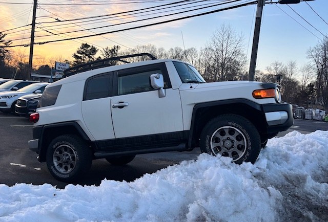 2013 Toyota FJ Cruiser 4WD 4dr Auto (Natl), available for sale in Clinton, Connecticut | M&M Motors International. Clinton, Connecticut 2013 Toyota FJ Cruiser 4WD 4dr Auto (Natl), available for sale in Clinton, Connecticut | M&M Motors International. Clinton, Connecticut