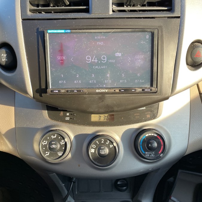 2007 Toyota RAV4 4WD 4dr 4-cyl, available for sale in West Hartford, Connecticut | Chadrad Motors llc. West Hartford, Connecticut 2007 Toyota RAV4 4WD 4dr 4-cyl, available for sale in West Hartford, Connecticut | Chadrad Motors llc. West Hartford, Connecticut