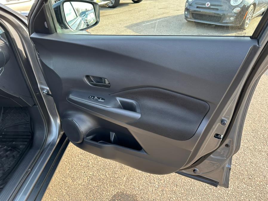 2022 Nissan Kicks S FWD, available for sale in South Windsor, Connecticut | Mike And Tony Auto Sales, Inc. South Windsor, Connecticut 2022 Nissan Kicks S FWD, available for sale in South Windsor, Connecticut | Mike And Tony Auto Sales, Inc. South Windsor, Connecticut
