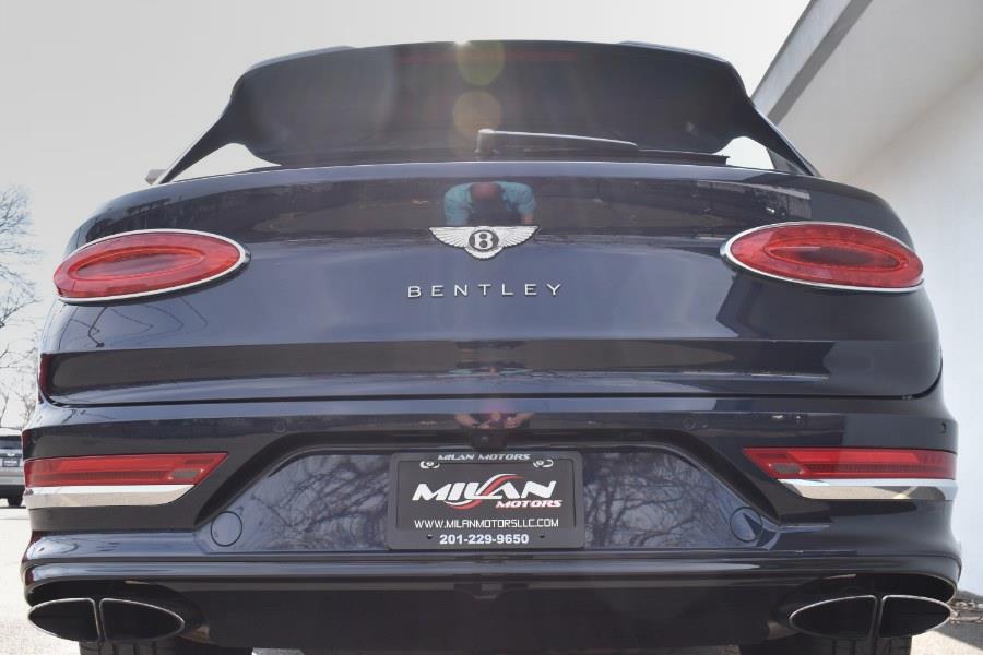 2021 Bentley Bentayga V8 photo 5