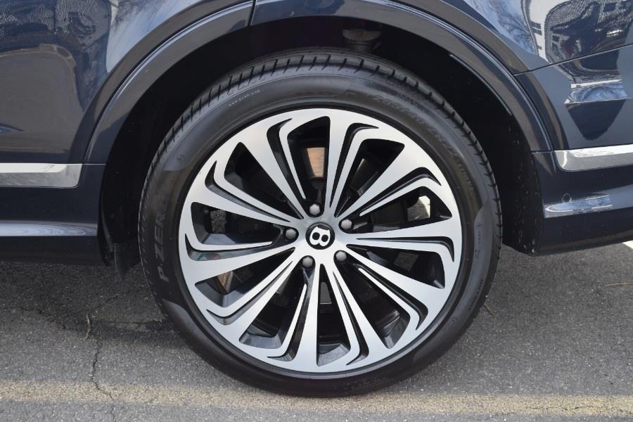 2021 Bentley Bentayga V8 photo 9