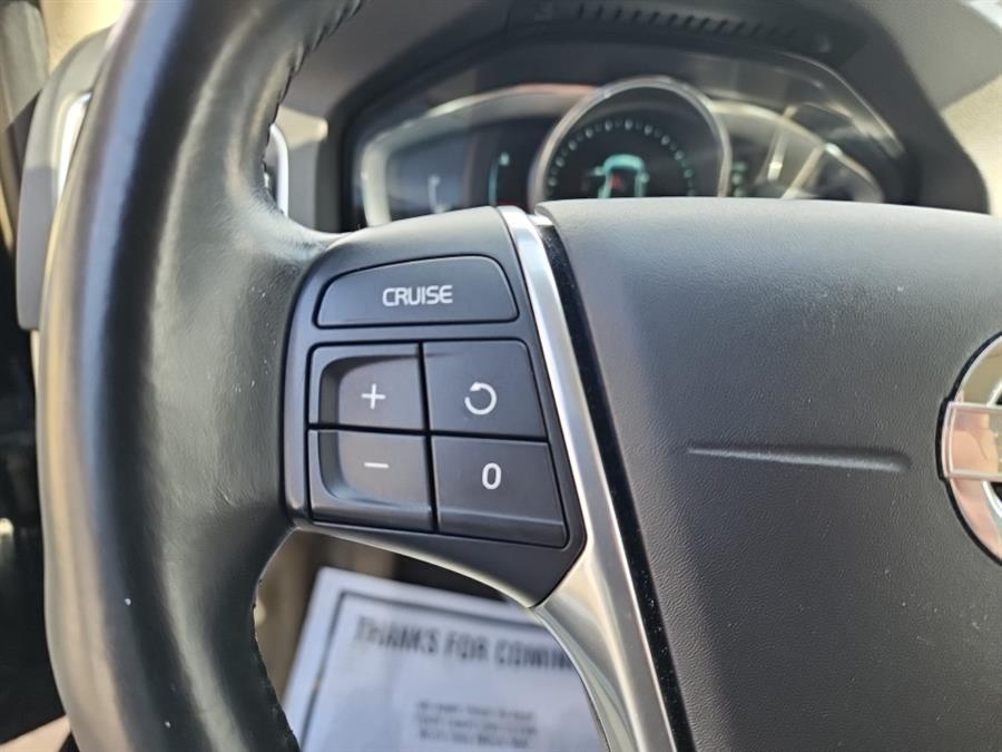 2014 Volvo S60 4dr Sdn T5 FWD, available for sale in Islip, New York | L.I. Auto Gallery. Islip, New York 2014 Volvo S60 4dr Sdn T5 FWD, available for sale in Islip, New York | L.I. Auto Gallery. Islip, New York