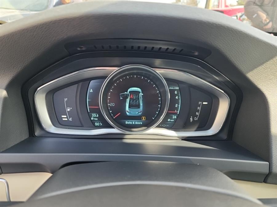 2014 Volvo S60 4dr Sdn T5 FWD, available for sale in Islip, New York | L.I. Auto Gallery. Islip, New York 2014 Volvo S60 4dr Sdn T5 FWD, available for sale in Islip, New York | L.I. Auto Gallery. Islip, New York
