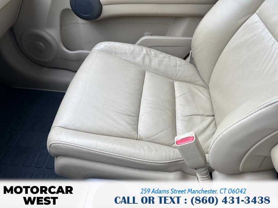 2010 Honda CR-V 4WD 5dr EX-L, available for sale in Manchester, Connecticut | Motorcar West. Manchester, Connecticut 2010 Honda CR-V 4WD 5dr EX-L, available for sale in Manchester, Connecticut | Motorcar West. Manchester, Connecticut