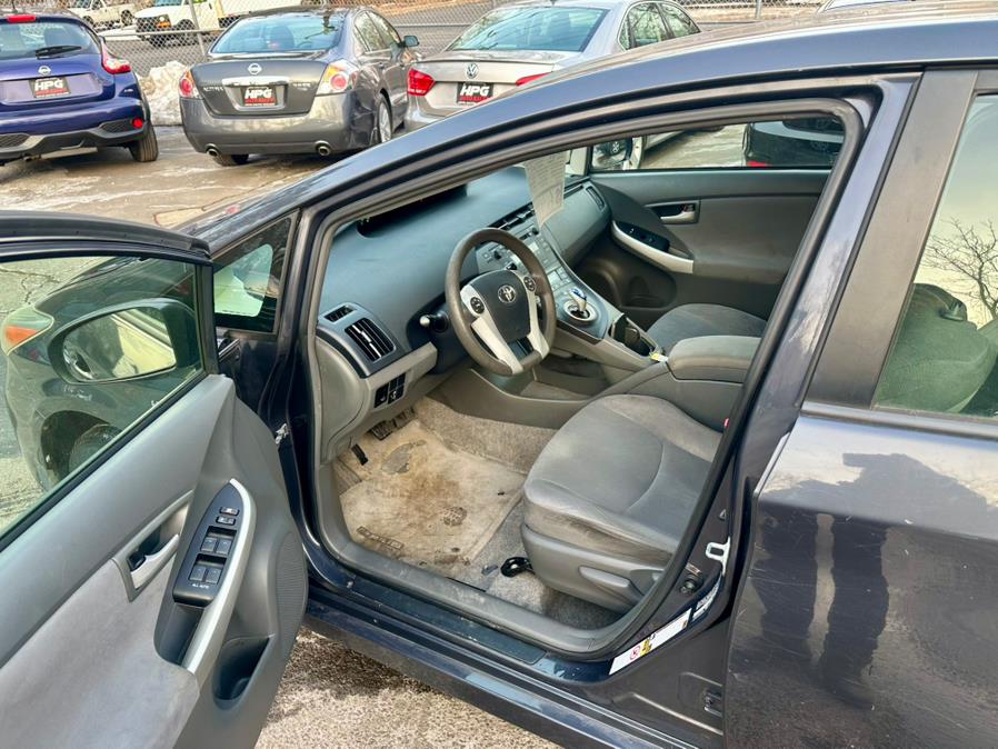 2010 Toyota Prius 5dr HB II (Natl), available for sale in Hartford, Connecticut | HPG Auto Sales LLC. Hartford, Connecticut 2010 Toyota Prius 5dr HB II (Natl), available for sale in Hartford, Connecticut | HPG Auto Sales LLC. Hartford, Connecticut