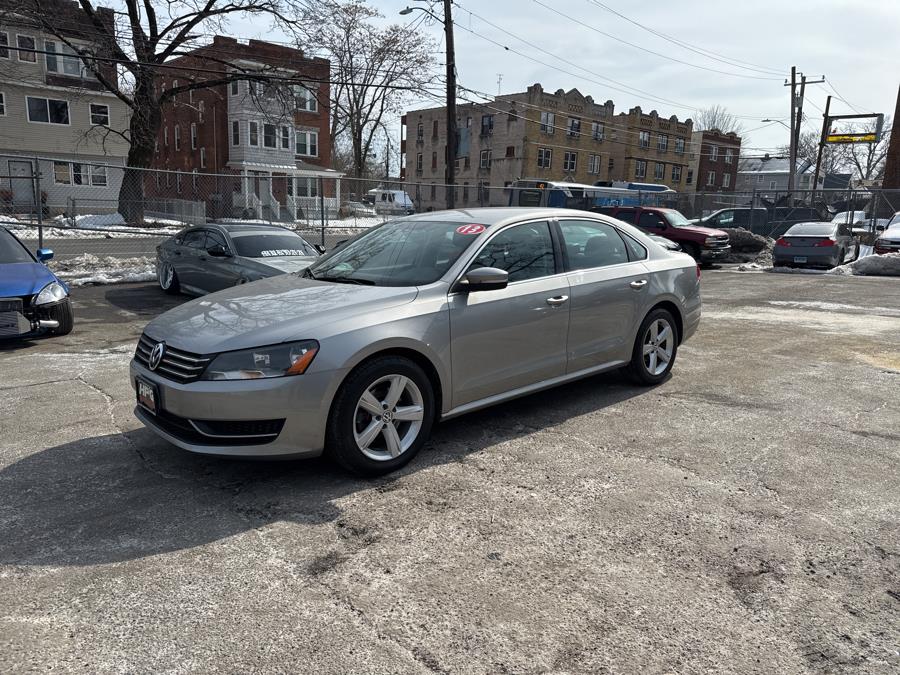 2013 Volkswagen Passat 4dr Sdn 2.5L Auto SE w/Sunroof PZEV, available for sale in Hartford, Connecticut | HPG Auto Sales LLC. Hartford, Connecticut 2013 Volkswagen Passat 4dr Sdn 2.5L Auto SE w/Sunroof PZEV, available for sale in Hartford, Connecticut | HPG Auto Sales LLC. Hartford, Connecticut