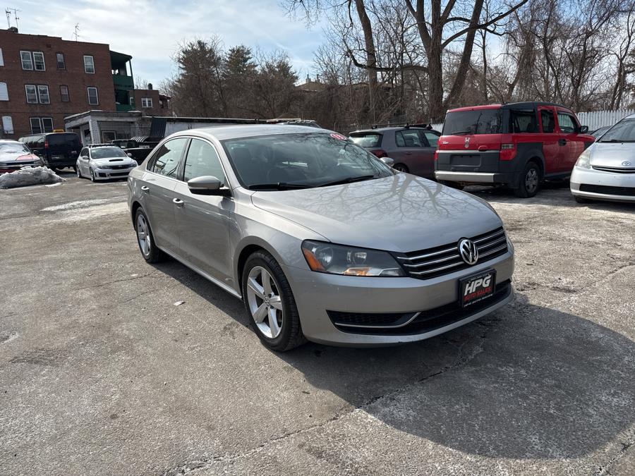 2013 Volkswagen Passat 4dr Sdn 2.5L Auto SE w/Sunroof PZEV, available for sale in Hartford, Connecticut | HPG Auto Sales LLC. Hartford, Connecticut 2013 Volkswagen Passat 4dr Sdn 2.5L Auto SE w/Sunroof PZEV, available for sale in Hartford, Connecticut | HPG Auto Sales LLC. Hartford, Connecticut