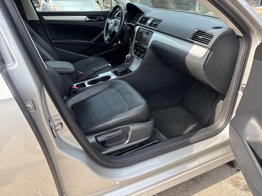 2013 Volkswagen Passat 4dr Sdn 2.5L Auto SE w/Sunroof PZEV, available for sale in Hartford, Connecticut | HPG Auto Sales LLC. Hartford, Connecticut 2013 Volkswagen Passat 4dr Sdn 2.5L Auto SE w/Sunroof PZEV, available for sale in Hartford, Connecticut | HPG Auto Sales LLC. Hartford, Connecticut