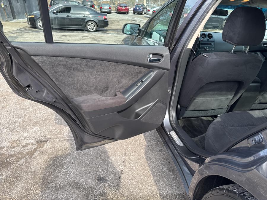 2012 Nissan Altima 4dr Sdn V6 CVT 3.5 SR, available for sale in Hartford, Connecticut | HPG Auto Sales LLC. Hartford, Connecticut 2012 Nissan Altima 4dr Sdn V6 CVT 3.5 SR, available for sale in Hartford, Connecticut | HPG Auto Sales LLC. Hartford, Connecticut