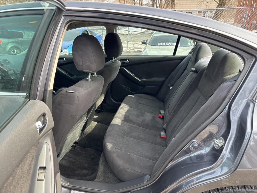 2012 Nissan Altima 4dr Sdn V6 CVT 3.5 SR, available for sale in Hartford, Connecticut | HPG Auto Sales LLC. Hartford, Connecticut 2012 Nissan Altima 4dr Sdn V6 CVT 3.5 SR, available for sale in Hartford, Connecticut | HPG Auto Sales LLC. Hartford, Connecticut