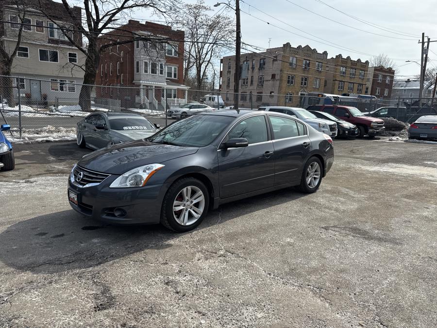 2012 Nissan Altima 4dr Sdn V6 CVT 3.5 SR, available for sale in Hartford, Connecticut | HPG Auto Sales LLC. Hartford, Connecticut 2012 Nissan Altima 4dr Sdn V6 CVT 3.5 SR, available for sale in Hartford, Connecticut | HPG Auto Sales LLC. Hartford, Connecticut