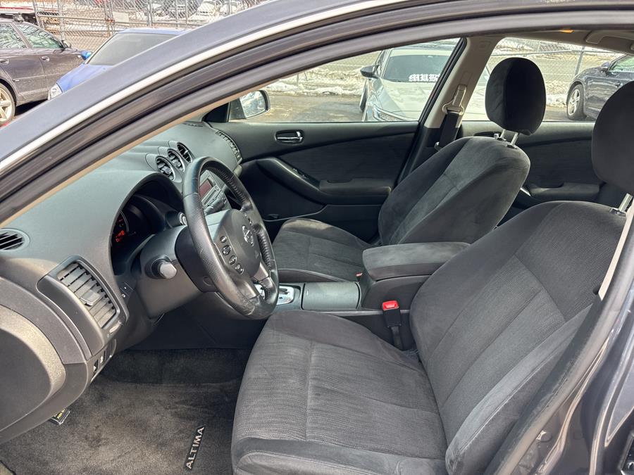 2012 Nissan Altima 4dr Sdn V6 CVT 3.5 SR, available for sale in Hartford, Connecticut | HPG Auto Sales LLC. Hartford, Connecticut 2012 Nissan Altima 4dr Sdn V6 CVT 3.5 SR, available for sale in Hartford, Connecticut | HPG Auto Sales LLC. Hartford, Connecticut
