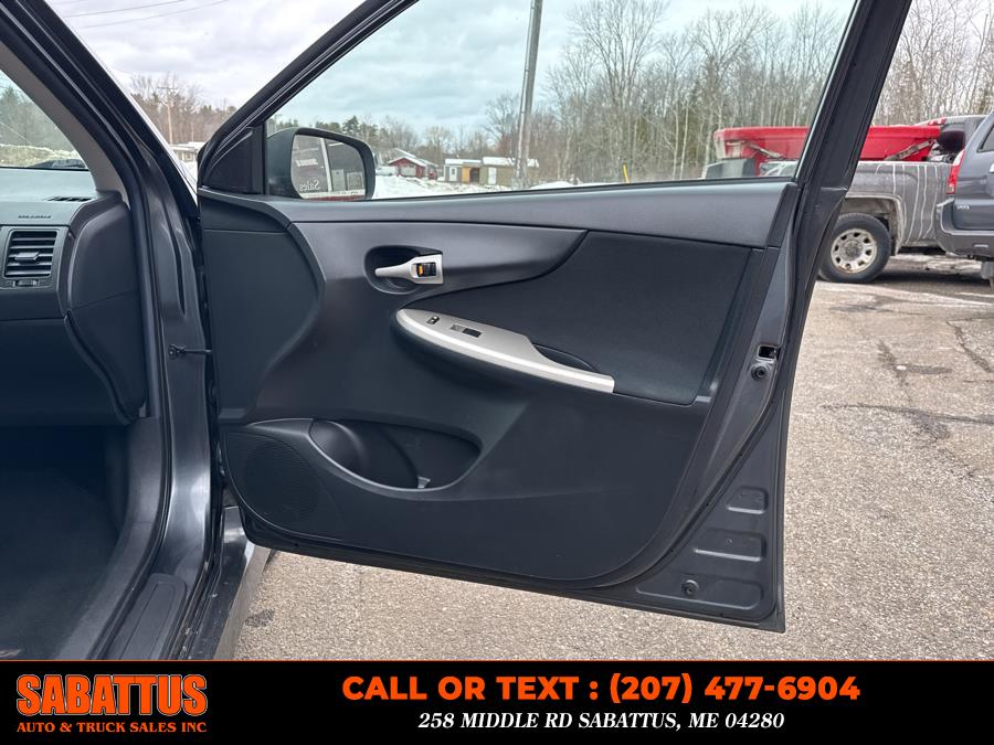2012 Toyota Corolla 4dr Sdn Auto S (Natl), available for sale in Sabattus, Maine | Sabattus Auto and Truck Sales Inc. Sabattus, Maine 2012 Toyota Corolla 4dr Sdn Auto S (Natl), available for sale in Sabattus, Maine | Sabattus Auto and Truck Sales Inc. Sabattus, Maine