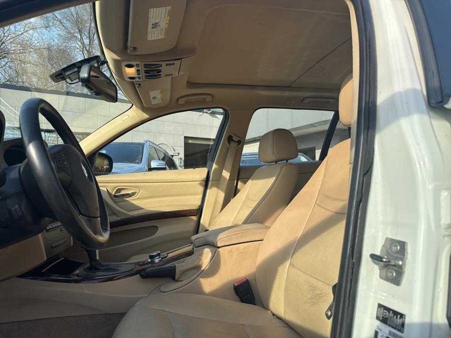 2012 BMW 3 Series 4dr Sports Wgn 328i xDrive AWD, available for sale in Waterbury, Connecticut | Jim Juliani Motors. Waterbury, Connecticut 2012 BMW 3 Series 4dr Sports Wgn 328i xDrive AWD, available for sale in Waterbury, Connecticut | Jim Juliani Motors. Waterbury, Connecticut