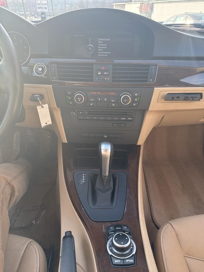 2012 BMW 3 Series 4dr Sports Wgn 328i xDrive AWD, available for sale in Waterbury, Connecticut | Jim Juliani Motors. Waterbury, Connecticut 2012 BMW 3 Series 4dr Sports Wgn 328i xDrive AWD, available for sale in Waterbury, Connecticut | Jim Juliani Motors. Waterbury, Connecticut
