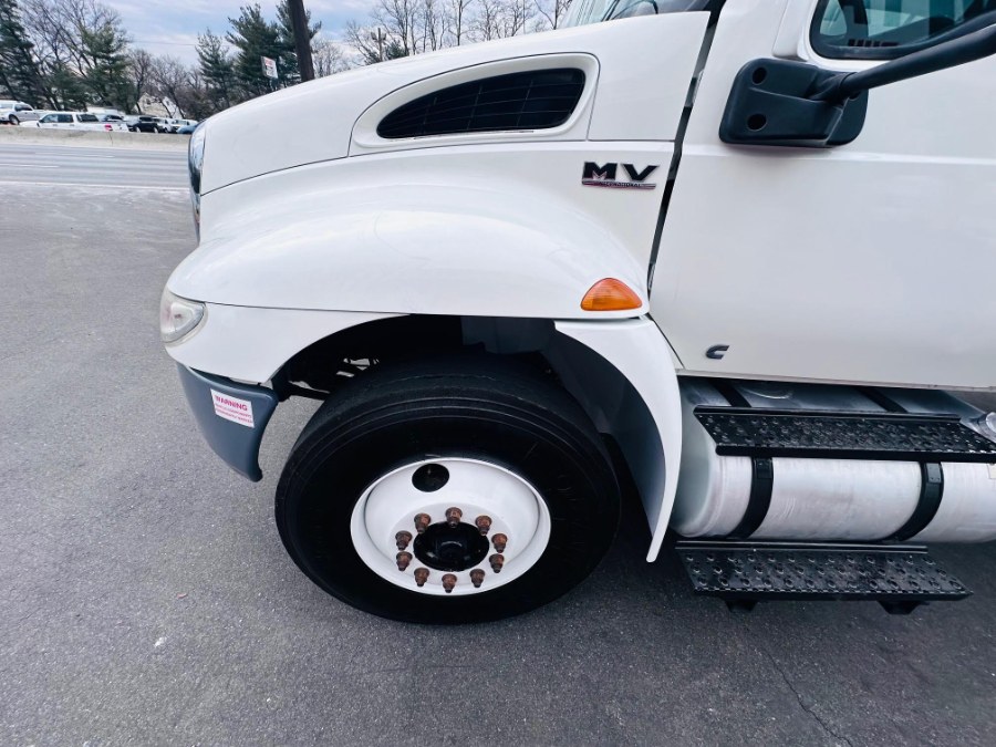 2020 International MV 607 26FT DRY BOX + CUMMINS ENGINE + LIFT GATE + NO CDL, available for sale in South Amboy, New Jersey | NJ Truck Spot. South Amboy, New Jersey 2020 International MV 607 26FT DRY BOX + CUMMINS ENGINE + LIFT GATE + NO CDL, available for sale in South Amboy, New Jersey | NJ Truck Spot. South Amboy, New Jersey