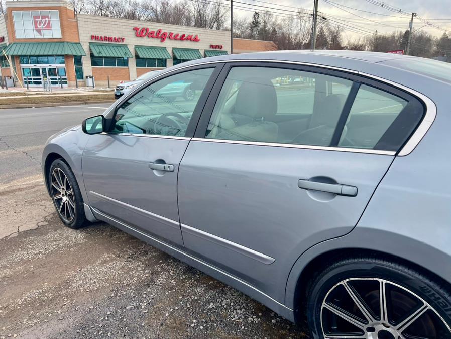 2008 Nissan Altima 4dr Sdn I4 CVT 2.5 S ULEV, available for sale in Wallingford, Connecticut | Wallingford Auto Center LLC. Wallingford, Connecticut 2008 Nissan Altima 4dr Sdn I4 CVT 2.5 S ULEV, available for sale in Wallingford, Connecticut | Wallingford Auto Center LLC. Wallingford, Connecticut