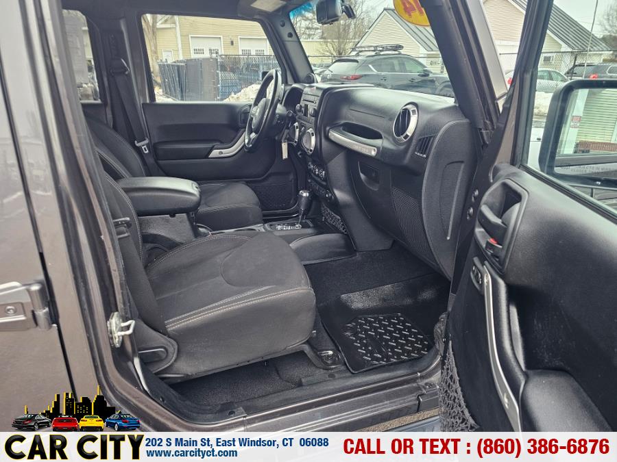 2014 Jeep Wrangler Unlimited 4WD 4dr Altitude, available for sale in East Windsor, Connecticut | Car City LLC. East Windsor, Connecticut 2014 Jeep Wrangler Unlimited 4WD 4dr Altitude, available for sale in East Windsor, Connecticut | Car City LLC. East Windsor, Connecticut