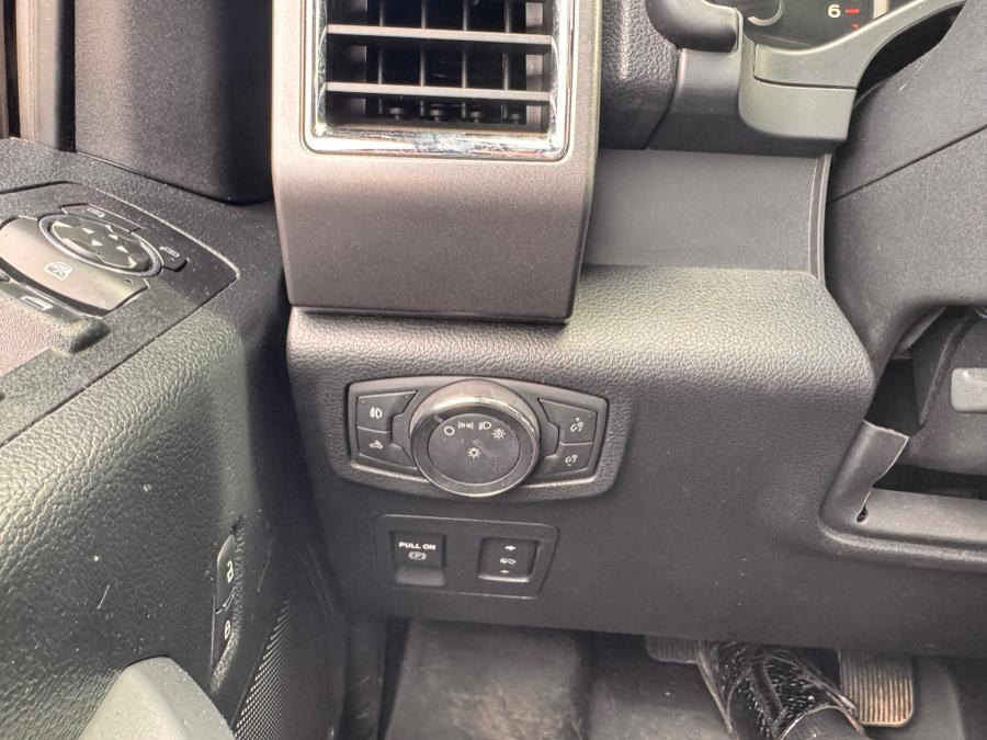2016 Ford F-150 4WD SuperCrew 145" XLT CLEAN CARFAX!!, available for sale in Rosedale, New York | Sunrise Auto Sales. Rosedale, New York 2016 Ford F-150 4WD SuperCrew 145" XLT CLEAN CARFAX!!, available for sale in Rosedale, New York | Sunrise Auto Sales. Rosedale, New York