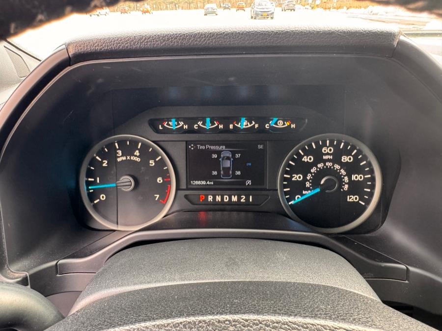 2016 Ford F-150 4WD SuperCrew 145" XLT CLEAN CARFAX!!, available for sale in Rosedale, New York | Sunrise Auto Sales. Rosedale, New York 2016 Ford F-150 4WD SuperCrew 145" XLT CLEAN CARFAX!!, available for sale in Rosedale, New York | Sunrise Auto Sales. Rosedale, New York