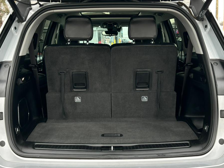2021 Jeep Grand Cherokee L Limited 4x4, available for sale in Hillside, New Jersey | Champion Auto Hillside. Hillside, New Jersey 2021 Jeep Grand Cherokee L Limited 4x4, available for sale in Hillside, New Jersey | Champion Auto Hillside. Hillside, New Jersey