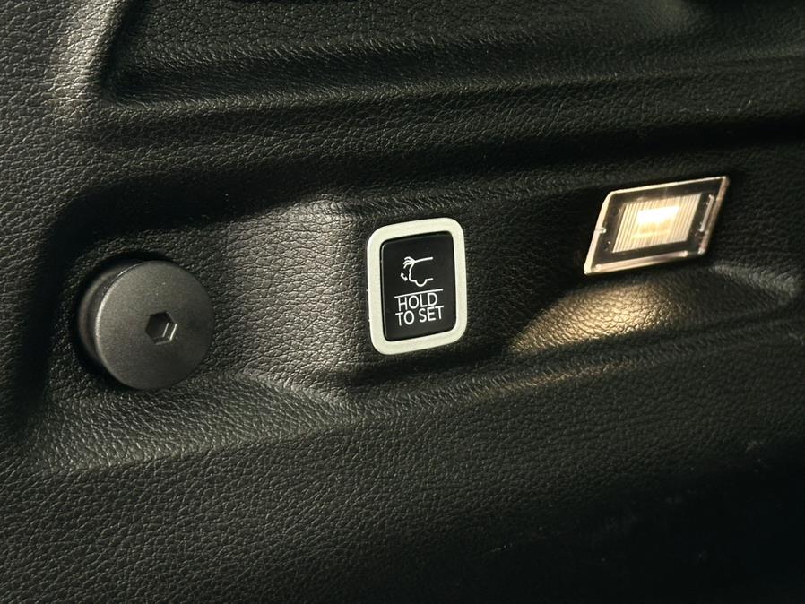 2021 Jeep Grand Cherokee L Limited 4x4, available for sale in Hillside, New Jersey | Champion Auto Hillside. Hillside, New Jersey 2021 Jeep Grand Cherokee L Limited 4x4, available for sale in Hillside, New Jersey | Champion Auto Hillside. Hillside, New Jersey
