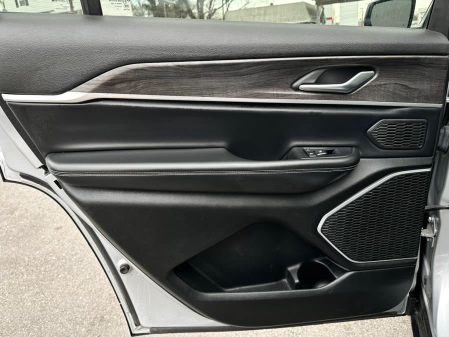 2021 Jeep Grand Cherokee L Limited 4x4, available for sale in Hillside, New Jersey | Champion Auto Hillside. Hillside, New Jersey 2021 Jeep Grand Cherokee L Limited 4x4, available for sale in Hillside, New Jersey | Champion Auto Hillside. Hillside, New Jersey