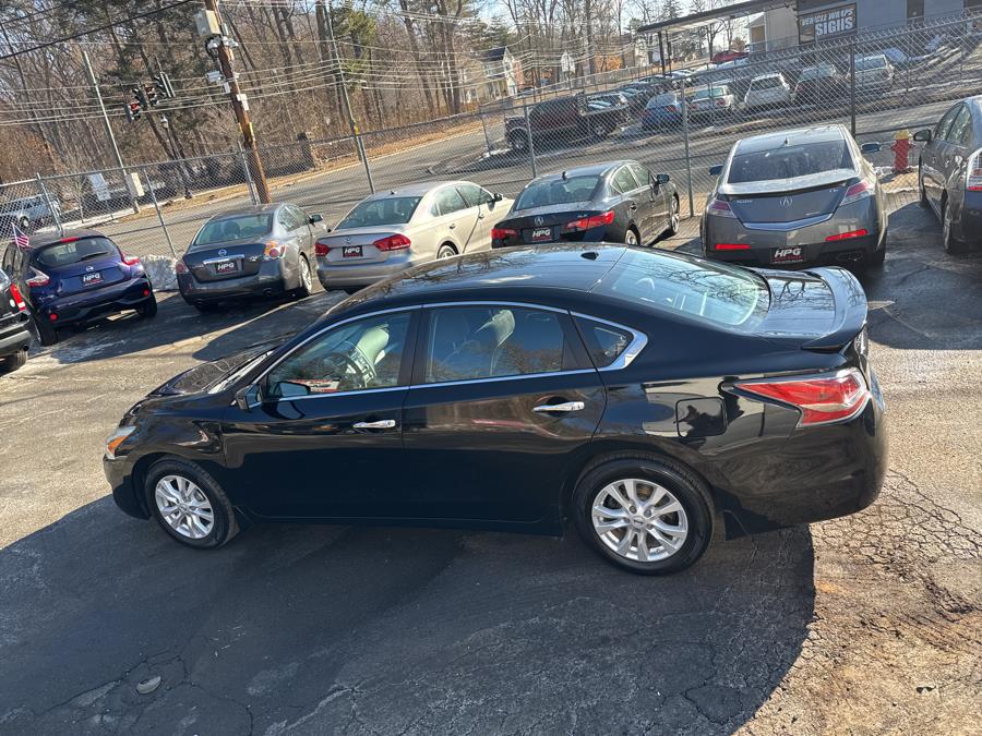 2014 Nissan Altima 4dr Sdn I4 2.5 S, available for sale in Hartford, Connecticut | HPG Auto Sales LLC. Hartford, Connecticut 2014 Nissan Altima 4dr Sdn I4 2.5 S, available for sale in Hartford, Connecticut | HPG Auto Sales LLC. Hartford, Connecticut