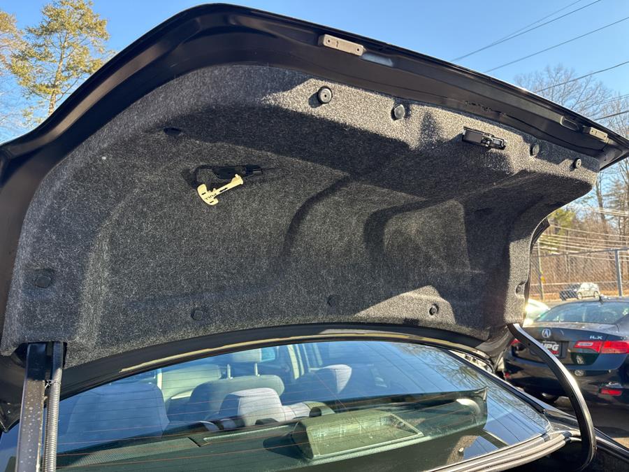 2014 Nissan Altima 4dr Sdn I4 2.5 S, available for sale in Hartford, Connecticut | HPG Auto Sales LLC. Hartford, Connecticut 2014 Nissan Altima 4dr Sdn I4 2.5 S, available for sale in Hartford, Connecticut | HPG Auto Sales LLC. Hartford, Connecticut