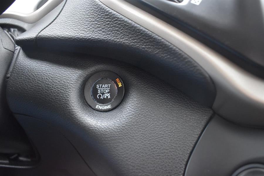 2015 Jeep Cherokee LIMITED, available for sale in Patchogue, New York | 112 Auto Plaza. Patchogue, New York 2015 Jeep Cherokee LIMITED, available for sale in Patchogue, New York | 112 Auto Plaza. Patchogue, New York