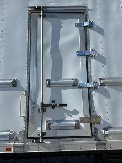 2018 Hino 268A 26FT SUPREME BOX WITH THERMO KING/WALTCO LIFT GATE, available for sale in Paterson, New Jersey | Speedway Motors LLC. Paterson, New Jersey 2018 Hino 268A 26FT SUPREME BOX WITH THERMO KING/WALTCO LIFT GATE, available for sale in Paterson, New Jersey | Speedway Motors LLC. Paterson, New Jersey