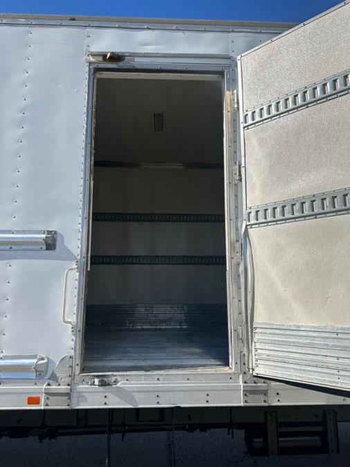 2018 Hino 268A 26FT SUPREME BOX WITH THERMO KING/WALTCO LIFT GATE, available for sale in Paterson, New Jersey | Speedway Motors LLC. Paterson, New Jersey 2018 Hino 268A 26FT SUPREME BOX WITH THERMO KING/WALTCO LIFT GATE, available for sale in Paterson, New Jersey | Speedway Motors LLC. Paterson, New Jersey