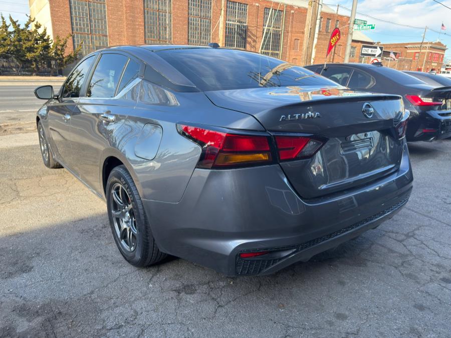 2019 Nissan Altima 2.5 S Sedan, available for sale in Freeport, New York | Prestige Motor Cars. Freeport, New York 2019 Nissan Altima 2.5 S Sedan, available for sale in Freeport, New York | Prestige Motor Cars. Freeport, New York