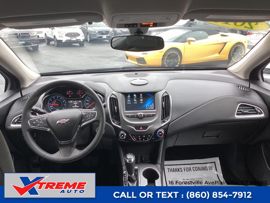 2017 Chevrolet Cruze 4dr HB 1.4L LT w/1SD, available for sale in Plainville, Connecticut | Xtreme Auto. Plainville, Connecticut 2017 Chevrolet Cruze 4dr HB 1.4L LT w/1SD, available for sale in Plainville, Connecticut | Xtreme Auto. Plainville, Connecticut