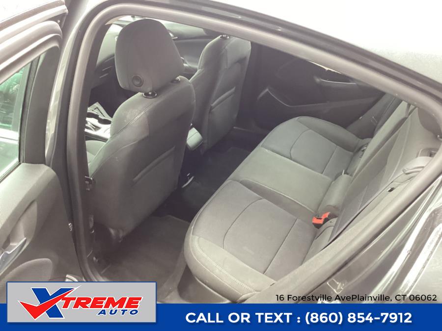 2017 Chevrolet Cruze 4dr HB 1.4L LT w/1SD, available for sale in Plainville, Connecticut | Xtreme Auto. Plainville, Connecticut 2017 Chevrolet Cruze 4dr HB 1.4L LT w/1SD, available for sale in Plainville, Connecticut | Xtreme Auto. Plainville, Connecticut