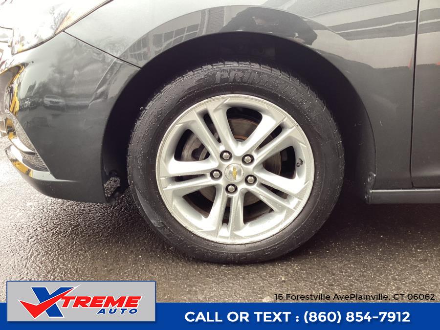 2017 Chevrolet Cruze 4dr HB 1.4L LT w/1SD, available for sale in Plainville, Connecticut | Xtreme Auto. Plainville, Connecticut 2017 Chevrolet Cruze 4dr HB 1.4L LT w/1SD, available for sale in Plainville, Connecticut | Xtreme Auto. Plainville, Connecticut