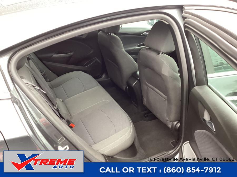 2017 Chevrolet Cruze 4dr HB 1.4L LT w/1SD, available for sale in Plainville, Connecticut | Xtreme Auto. Plainville, Connecticut 2017 Chevrolet Cruze 4dr HB 1.4L LT w/1SD, available for sale in Plainville, Connecticut | Xtreme Auto. Plainville, Connecticut