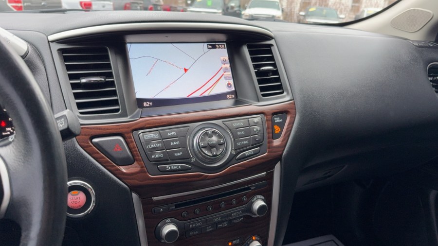 2017 Nissan Pathfinder AWD Platinum, available for sale in Waterbury, Connecticut | West End Automotive Center. Waterbury, Connecticut 2017 Nissan Pathfinder AWD Platinum, available for sale in Waterbury, Connecticut | West End Automotive Center. Waterbury, Connecticut