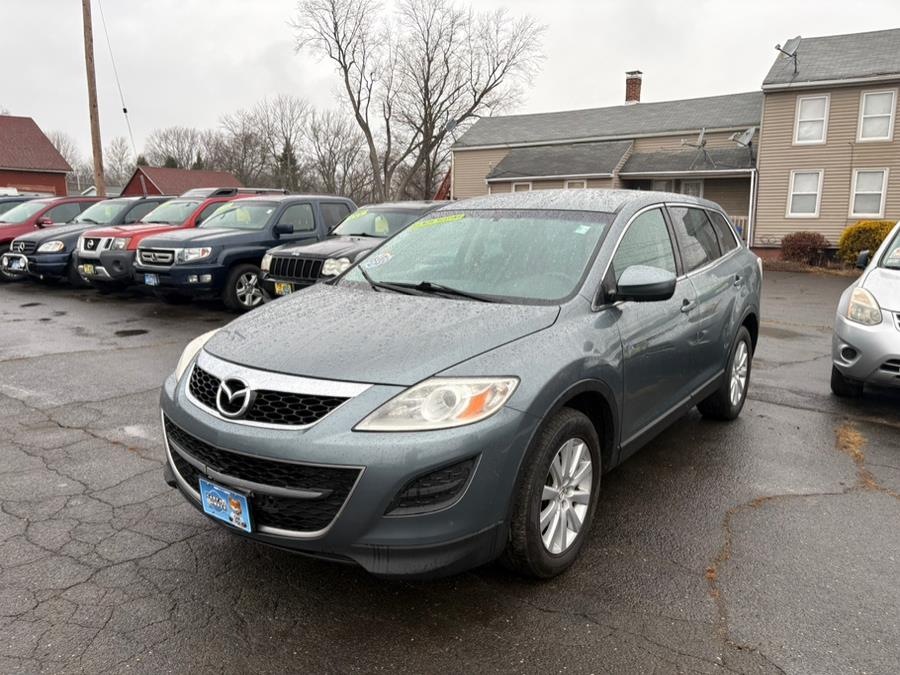 2010 Mazda CX-9 FWD 4dr Grand Touring, available for sale in East Windsor, Connecticut | CT Car Co LLC. East Windsor, Connecticut 2010 Mazda CX-9 FWD 4dr Grand Touring, available for sale in East Windsor, Connecticut | CT Car Co LLC. East Windsor, Connecticut