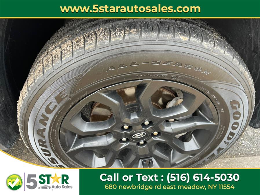 2023 Hyundai Santa Fe XRT AWD, available for sale in East Meadow, New York | 5 Star Auto Sales Inc. East Meadow, New York 2023 Hyundai Santa Fe XRT AWD, available for sale in East Meadow, New York | 5 Star Auto Sales Inc. East Meadow, New York
