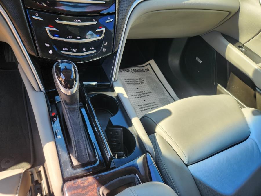 2013 Cadillac XTS 4dr Sdn Luxury FWD, available for sale in West Babylon, New York | SGM Auto Sales. West Babylon, New York 2013 Cadillac XTS 4dr Sdn Luxury FWD, available for sale in West Babylon, New York | SGM Auto Sales. West Babylon, New York
