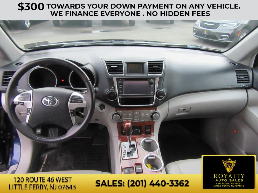 2013 Toyota Highlander 4WD 4dr V6 Limited (Natl), available for sale in Little Ferry, New Jersey | Royalty Auto Sales. Little Ferry, New Jersey 2013 Toyota Highlander 4WD 4dr V6 Limited (Natl), available for sale in Little Ferry, New Jersey | Royalty Auto Sales. Little Ferry, New Jersey