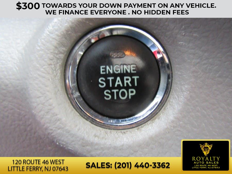 2013 Toyota Highlander 4WD 4dr V6 Limited (Natl), available for sale in Little Ferry, New Jersey | Royalty Auto Sales. Little Ferry, New Jersey 2013 Toyota Highlander 4WD 4dr V6 Limited (Natl), available for sale in Little Ferry, New Jersey | Royalty Auto Sales. Little Ferry, New Jersey